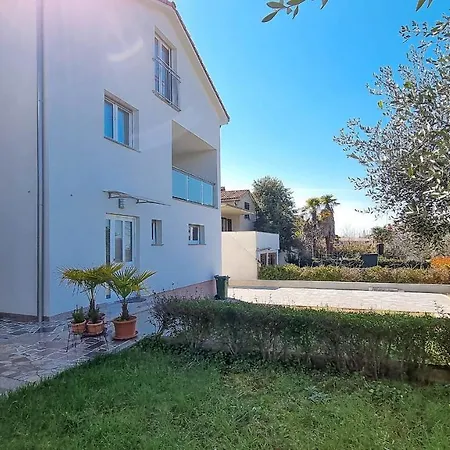 Apartman Sofia A4 Dole *
